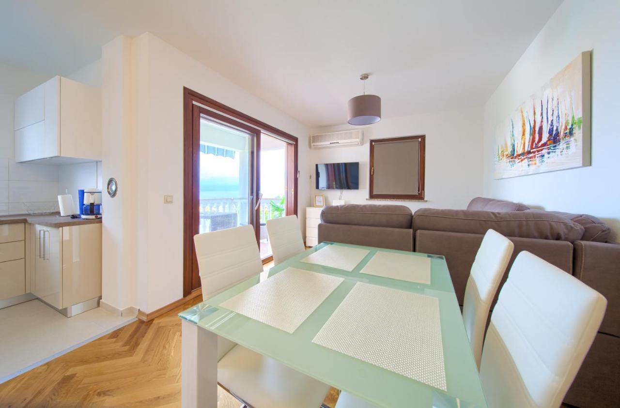 Apartment Jadran Malinska Exterior foto